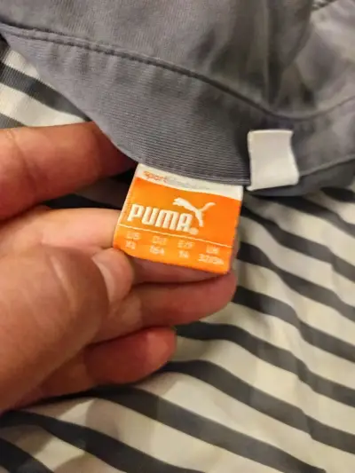 Polera deportiva Puma a rayas gris y naranja - miniatura 3