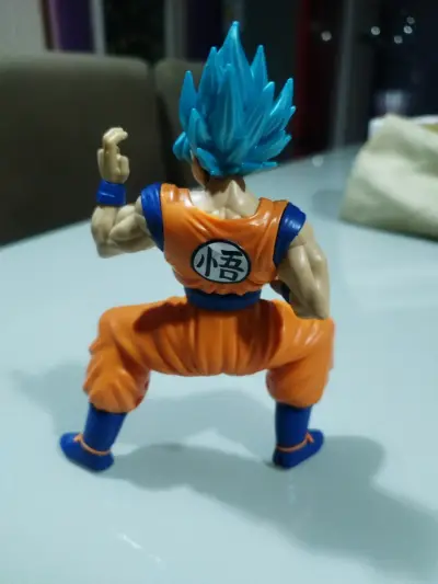 Dragon Ball Super Goku Saiyan Blue - miniatura 2