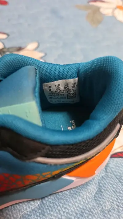 Zapatillas deportivas infantiles coloridas - miniatura 4