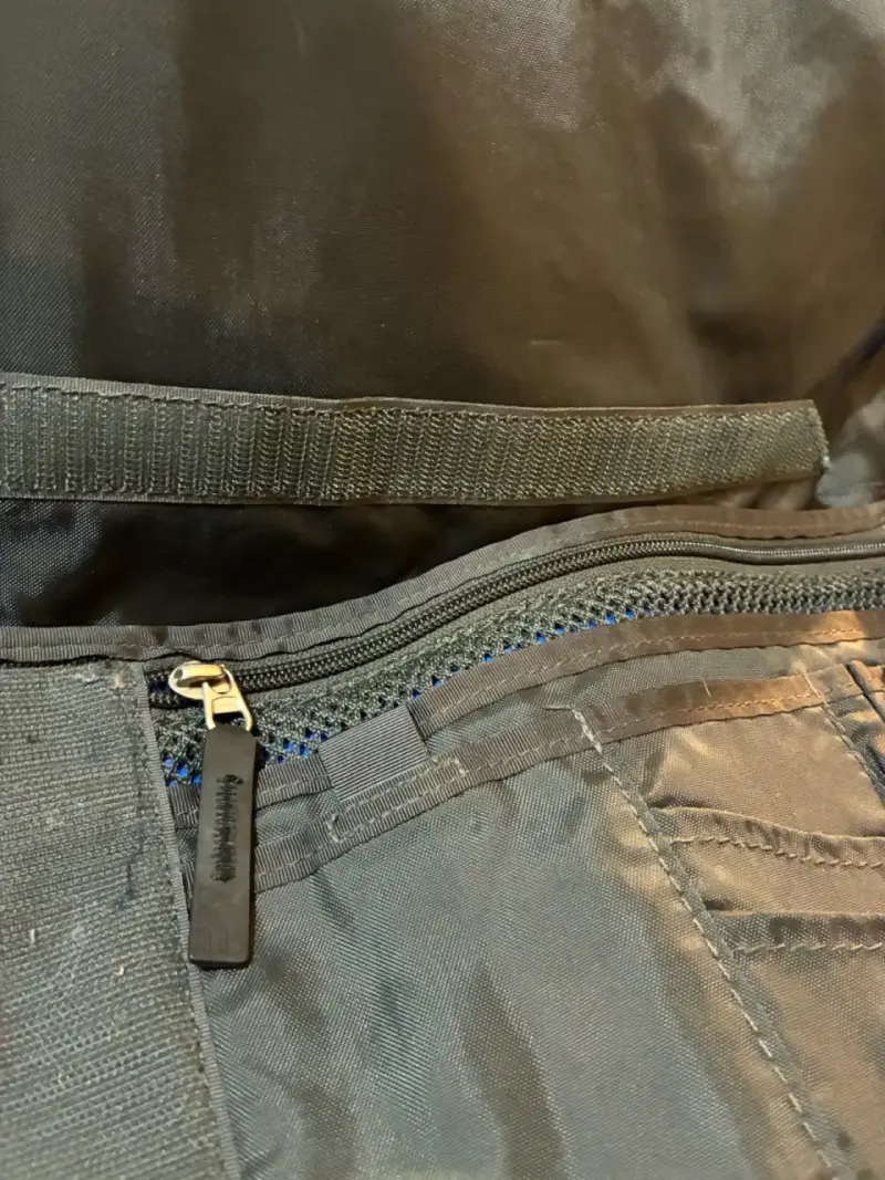 Bolso impermeable azul The North Face - 5