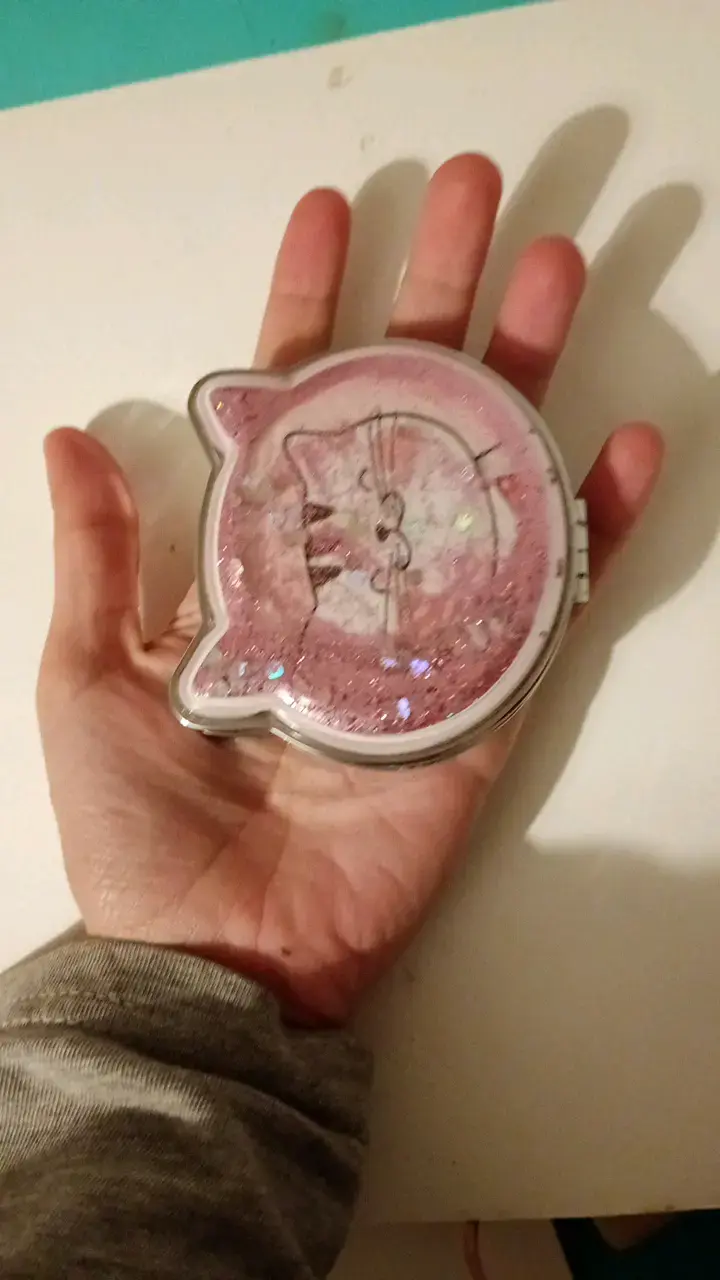Espejo compacto con diseño de gato y brillo - 4