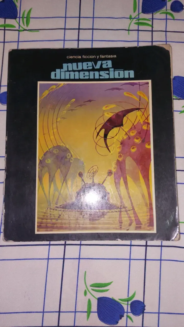 Revista de ciencia ficción y fantasía 'Nueva Dimensión' - 1