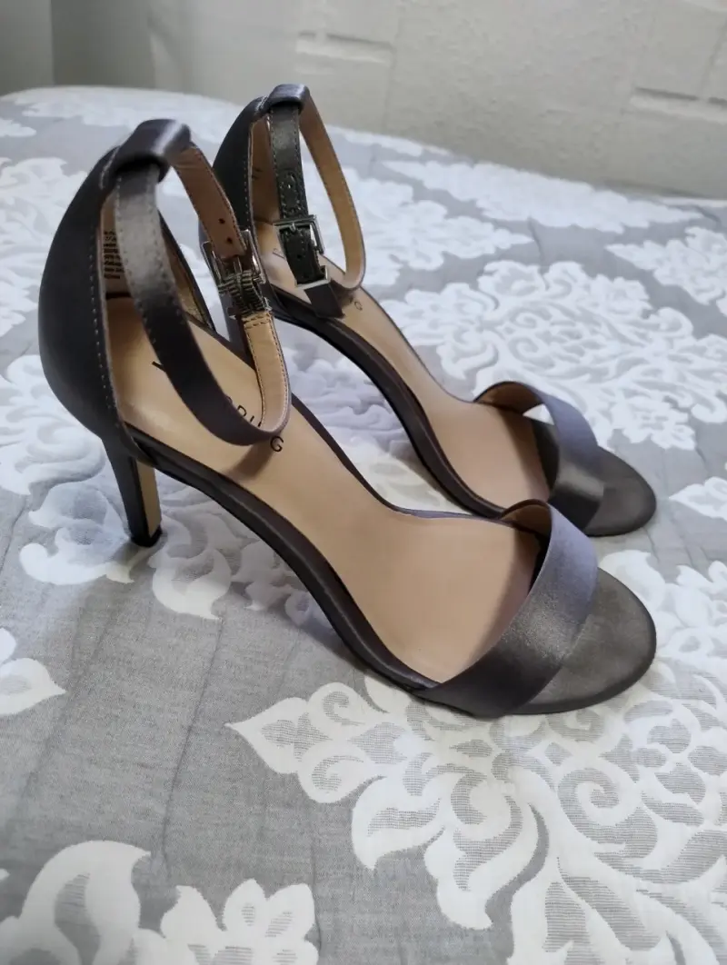 Sandalias de tacón alto Call It Spring gris - 2