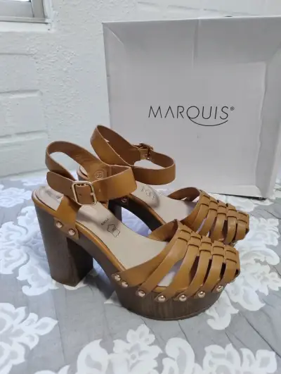Sandalias de tacón alto color camel Marquis - miniatura 1