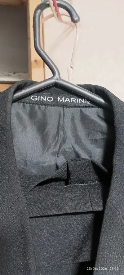 Blazer negro Gino Marini talla 50 y Stevens 52 - miniatura 3