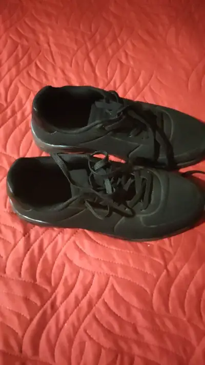 Zapatillas deportivas negras para hombre - miniatura 2