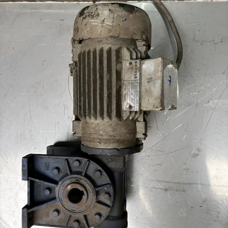 Motor eléctrico Siemens con reductor