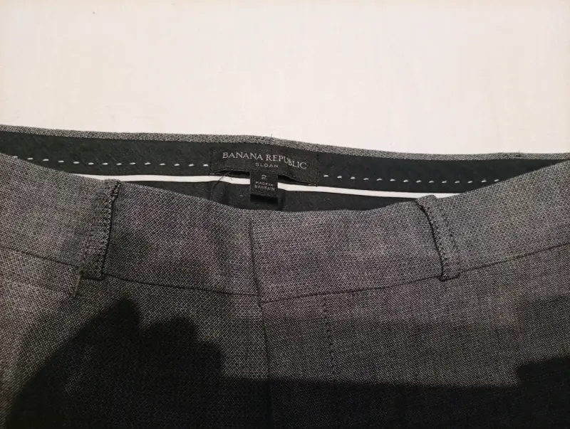Pantalones de vestir grises Banana Republic Sloan - 1