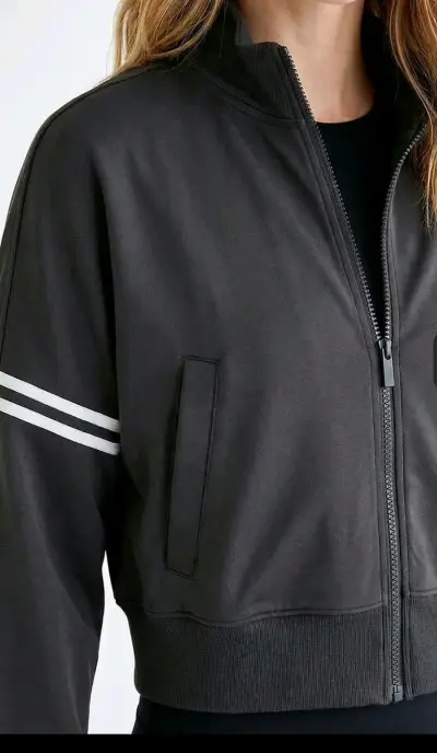 Chaqueta deportiva negra con cierre y rayas - miniatura 2