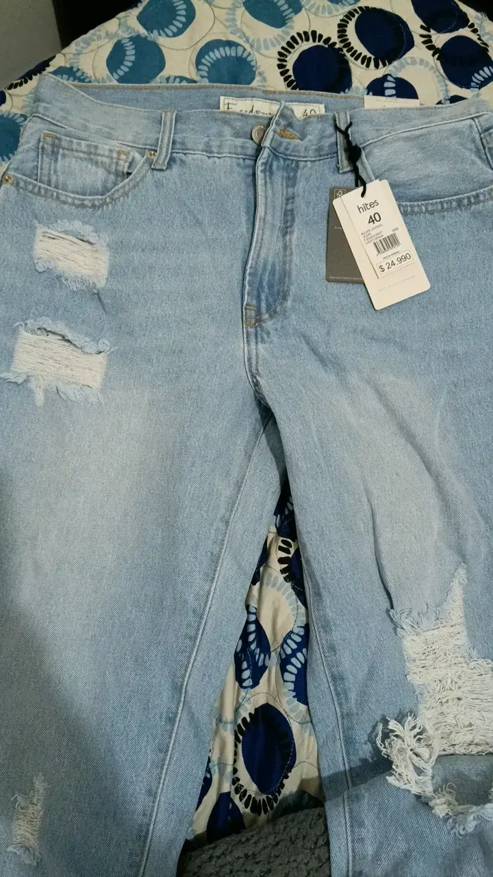 Jeans de mezclilla rasgados para mujer talla 40 - 1