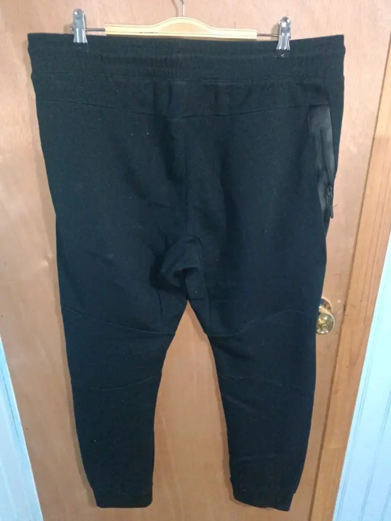 Pantalon negros Lotto - 3