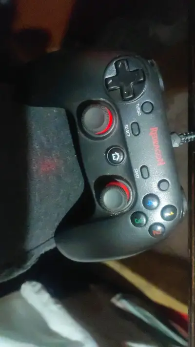 Control inalámbrico para videojuegos con luces LED - miniatura 2