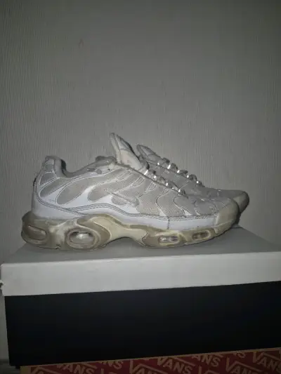 Zapatillas Nike Air Max Tn blancas usada - miniatura 2