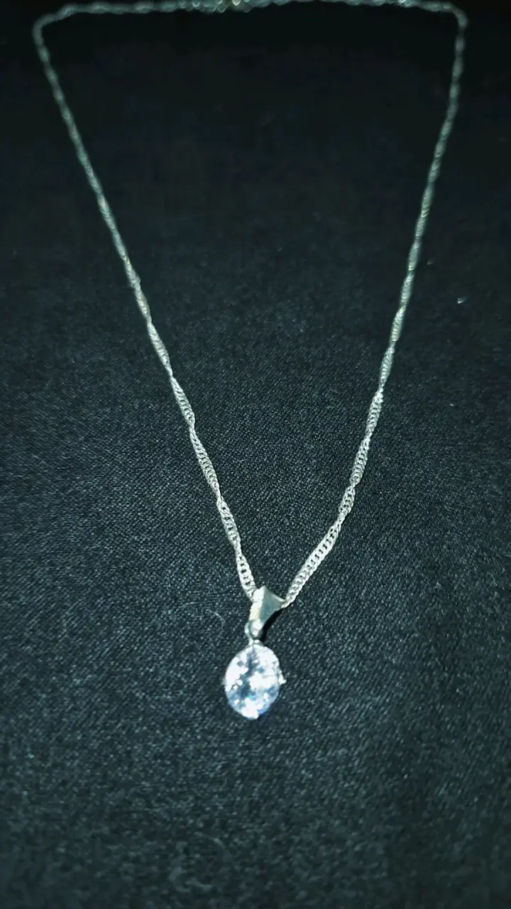 Collar de plata 925 con colgante de zircon