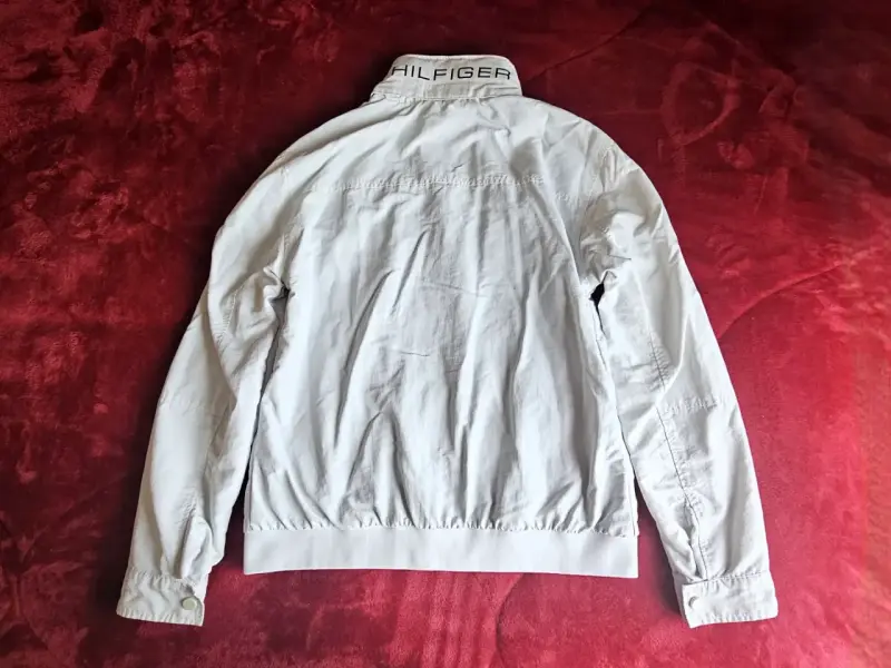 Chaqueta impermeable Tommy Hilfiger talla M - 2