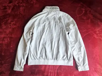 Chaqueta impermeable Tommy Hilfiger talla M - miniatura 2