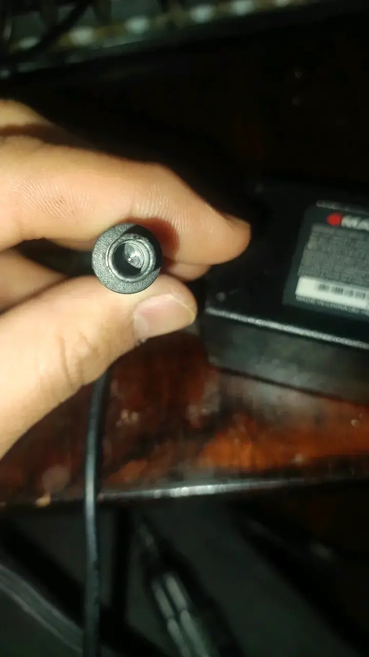 Cargador Macro para laptop Dell 19V 4.74A - 2
