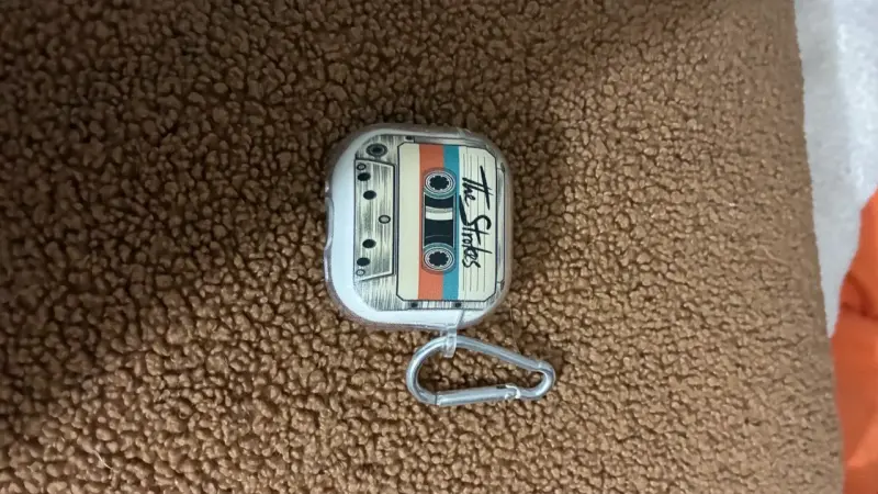 Airpods 4 cancelación de ruido falta izquierdo - 1