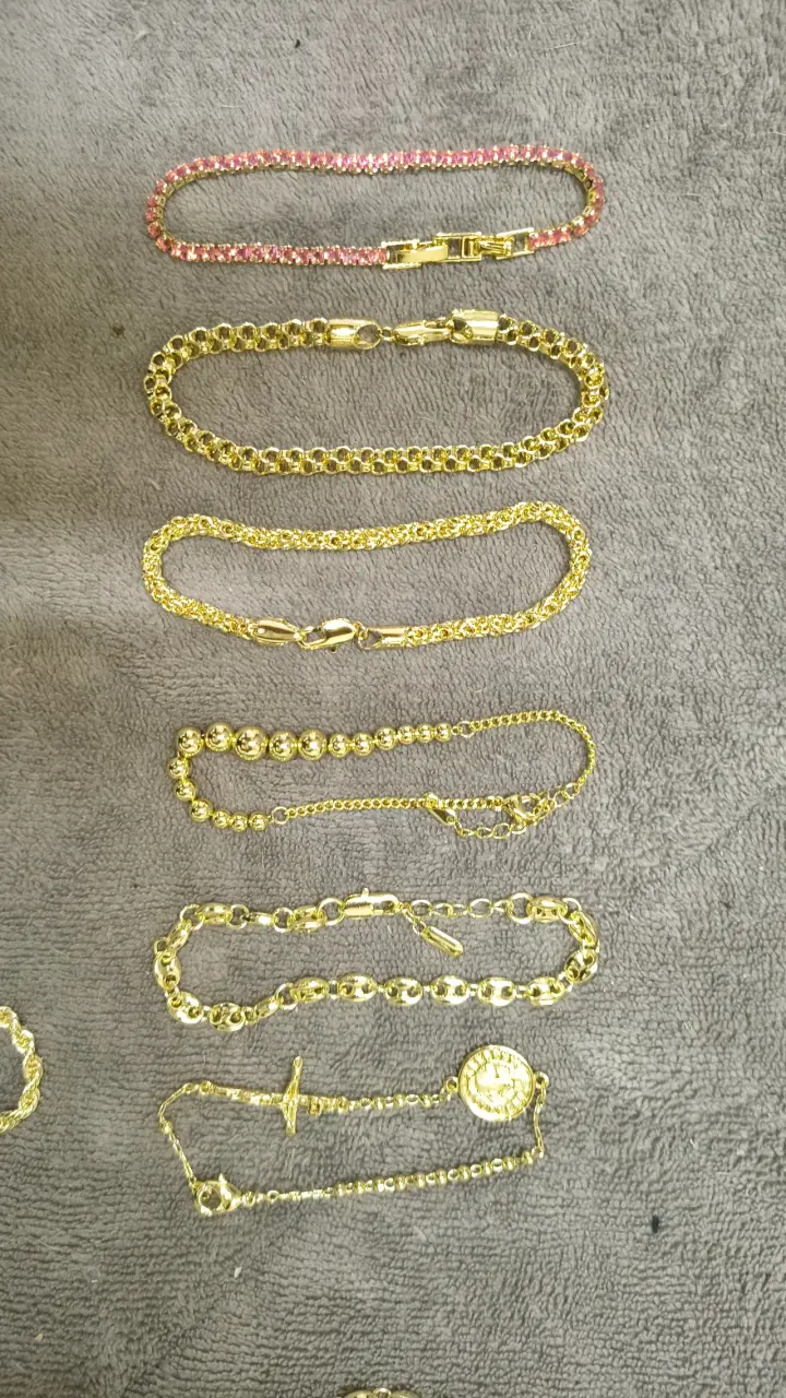 Pulseras en Oro Laminado 18K - 1