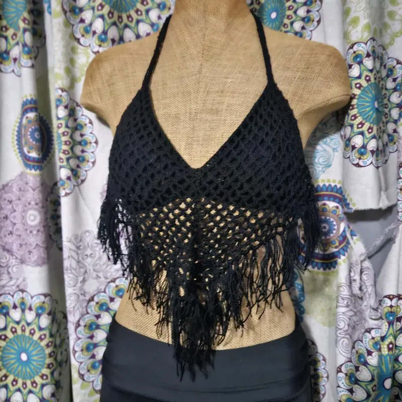 Conjunto tejido polera y top negro con flecos - 2