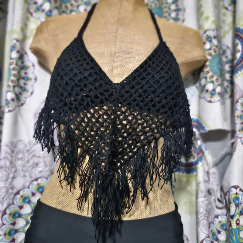 Conjunto tejido polera y top negro con flecos - 4