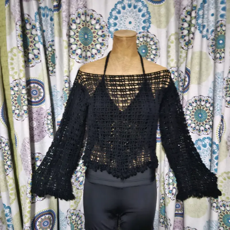 Conjunto tejido polera y top negro con flecos - 5
