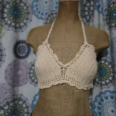 Conjunto tejido a  crochet polera y topo beige - miniatura 5
