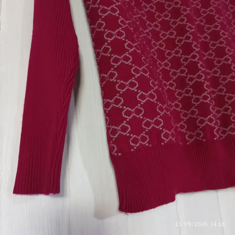 Suéter con diseño de lazo - 3