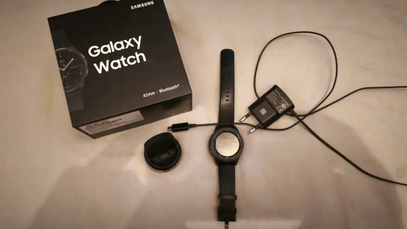 Samsung Galaxy Watch 42mm Midnight Black - 4