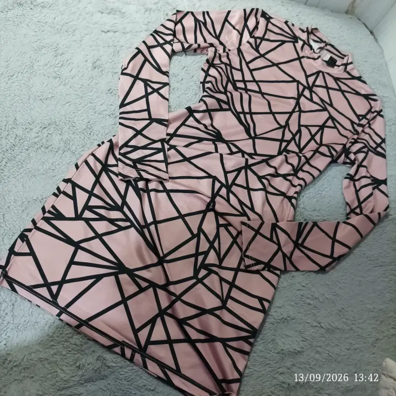 Vestido geométrico rosa y negro Shein - 2