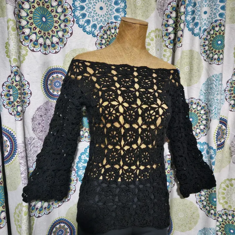Blusa de encaje negra - 3