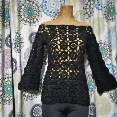 Blusa de encaje negra - miniatura 6