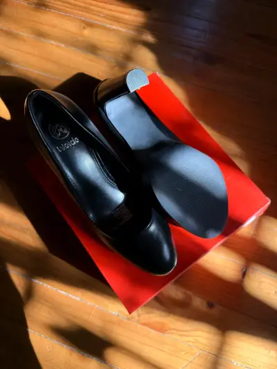 Zapatos de Tacón Negro Weide en Caja Original - miniatura 4