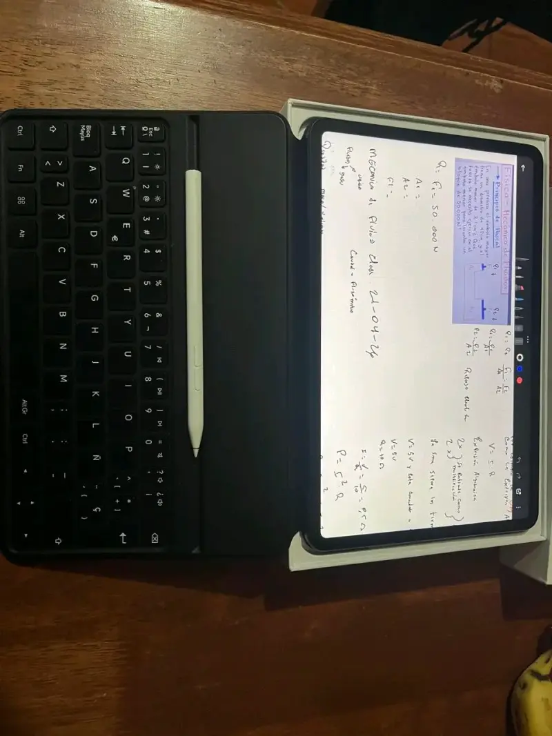 Tablet Xiaomi Pad 6 con teclado y lápiz - 2