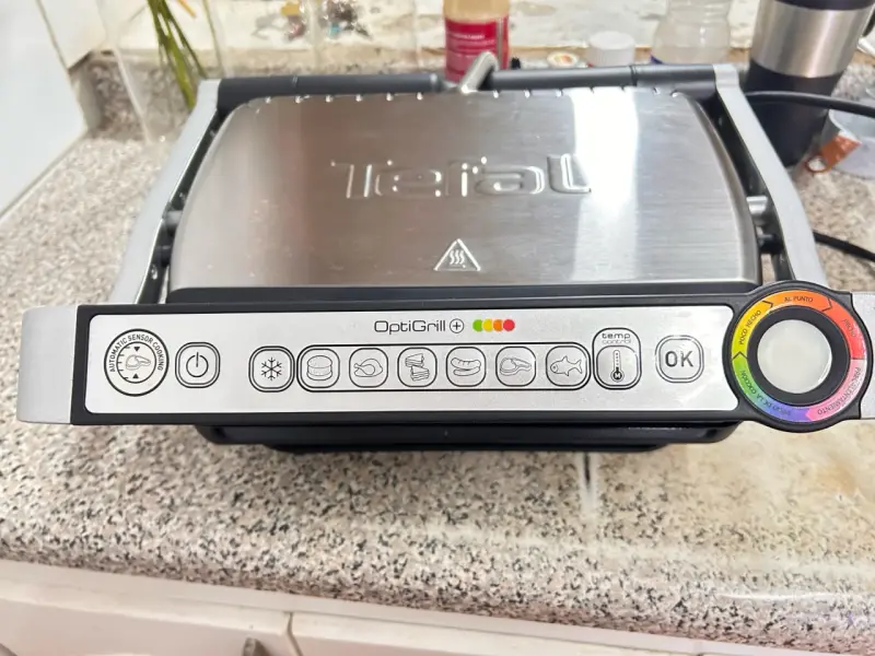 Parrilla eléctrica Tefal OptiGrill c sensor automá - 2