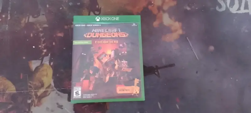 Minecraft dungeons para xbox con código para canje - 1