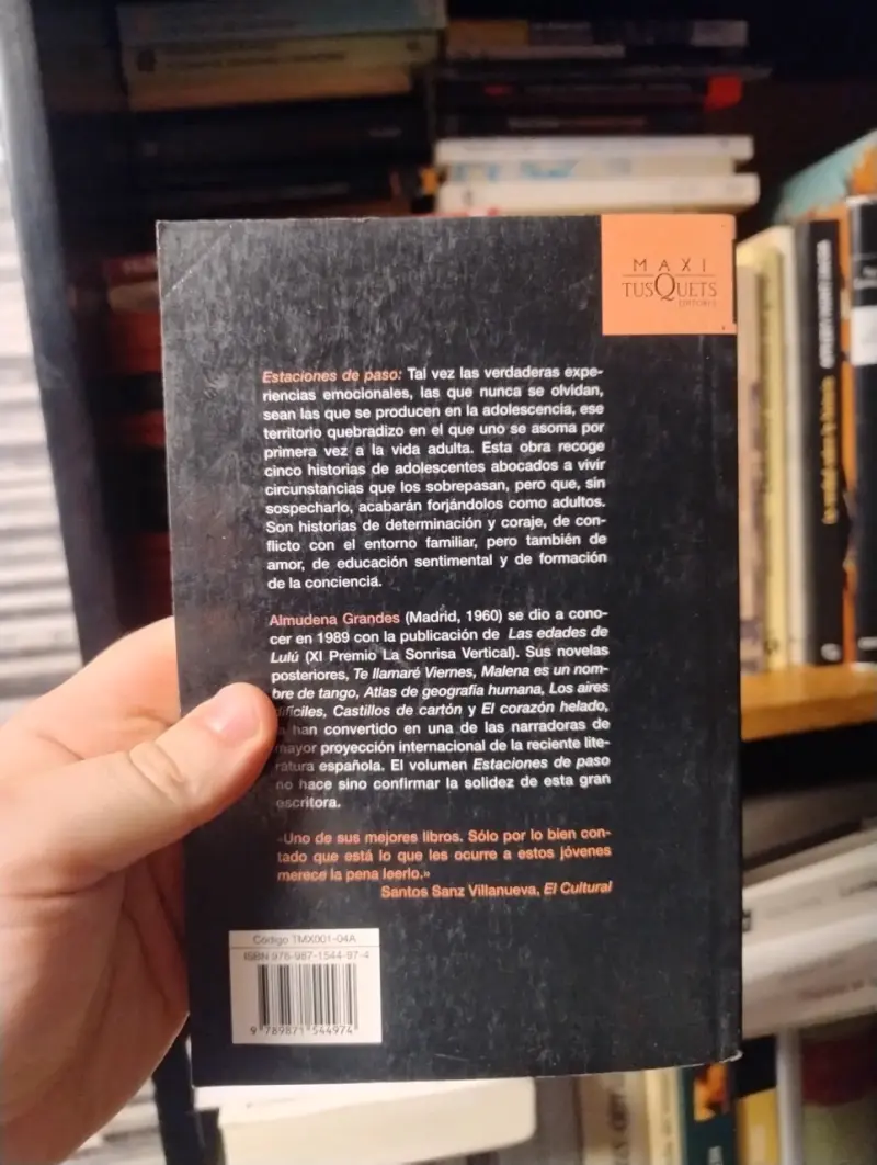 Libro 'Estaciones de paso' de Almudena Grandes - 2