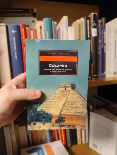 Libro 'Colapso' de Jared Diamond en buen estado - miniatura 1