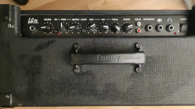 Amplificador de Guitarra Laney LG35R 35W - 2