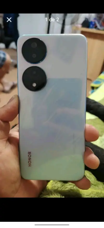 Smartphone Honor con doble cámara trasera - miniatura 1