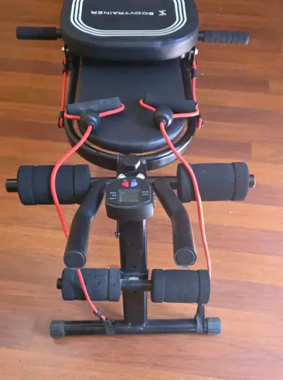 Banco de ejercicios Bodytrainer multifuncional - miniatura 2