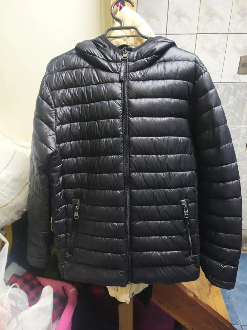Chaqueta acolchada negra Calvin Klein para hombre - 1