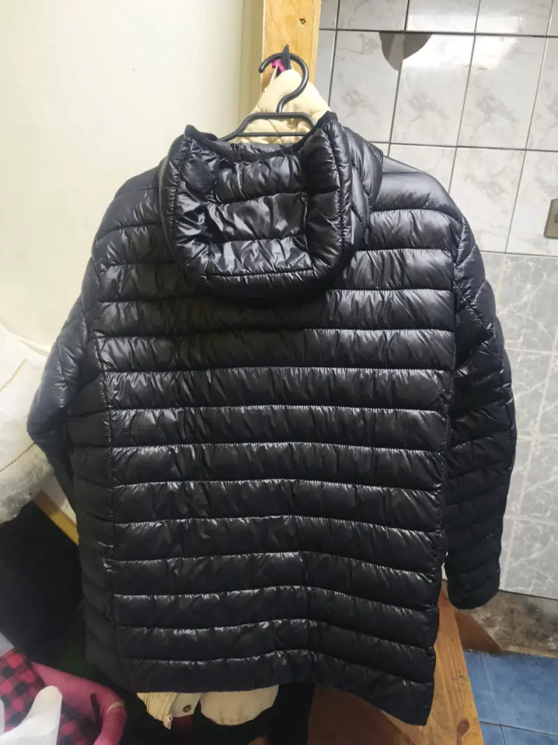 Chaqueta acolchada negra Calvin Klein para hombre - 2