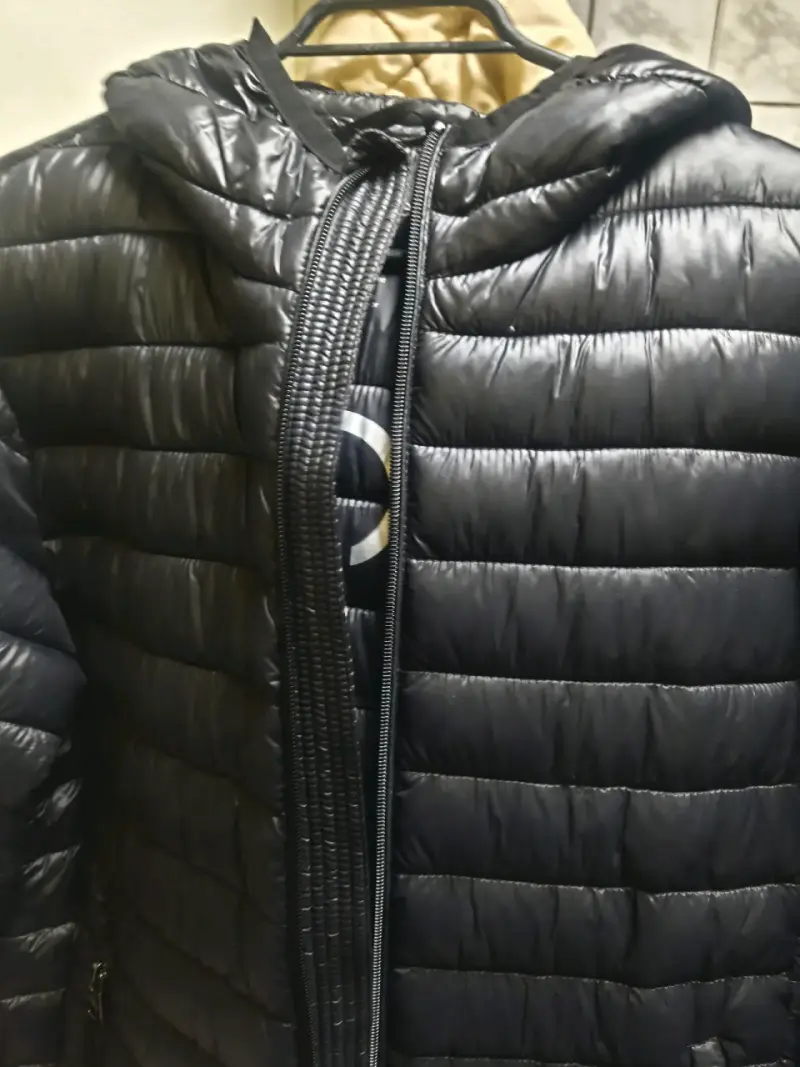 Chaqueta acolchada negra Calvin Klein para hombre - 5