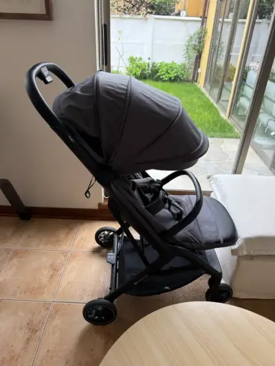 Cochecito ultraligero Kinderkraft Nubi 2 gris - miniatura 5