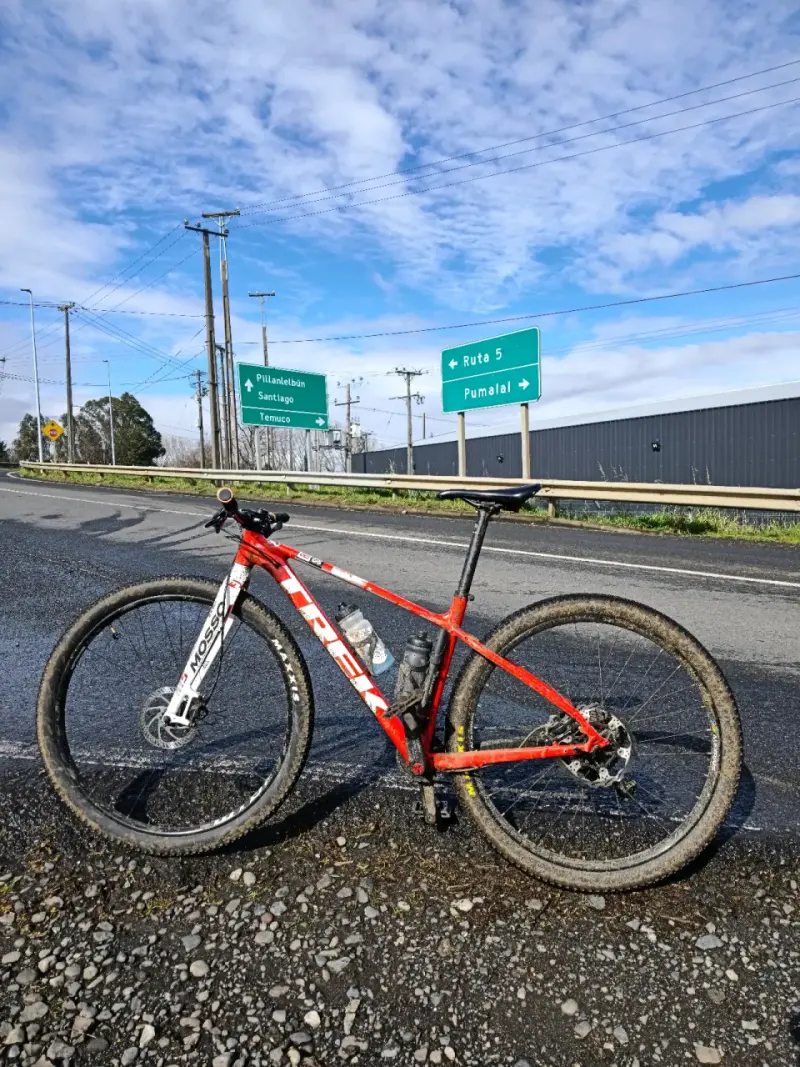 Trek marlin 5 rígida 100%, gravel/urbana. - 5