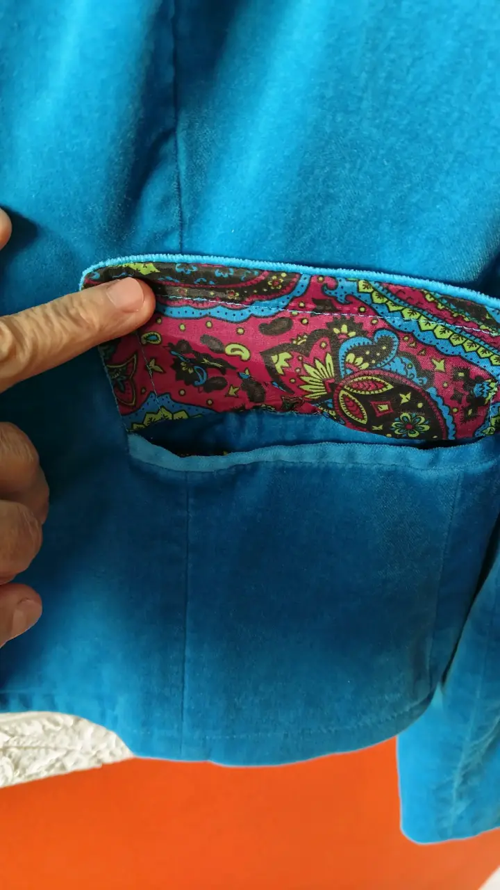 Blazer azul para mujer con forro estampado - 4