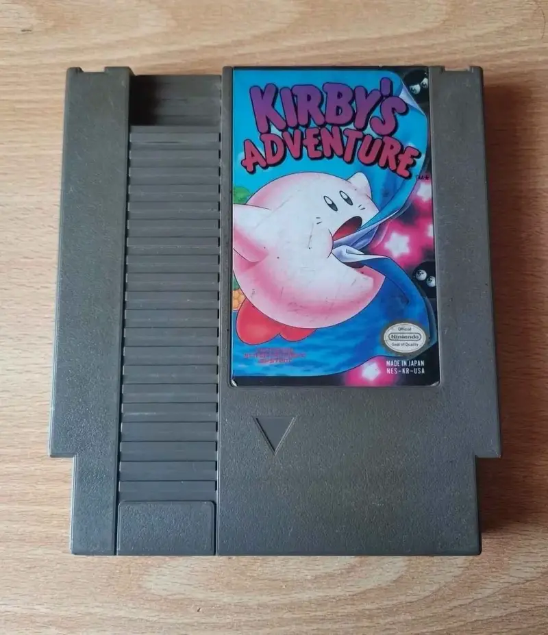 Cartucho de juego Kirby's Adventure para NES