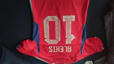 Camiseta Roja Selección Chile Adidas Número 10 - miniatura 2
