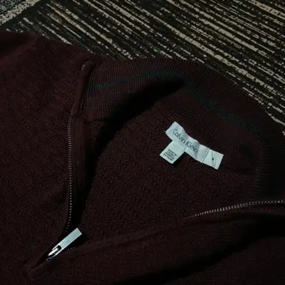 Suéter Calvin Klein Quarter Zip Talla M - miniatura 2